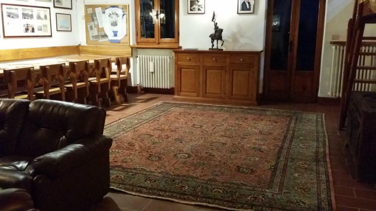 Scuderia 100 Pertiche Villa Villanterio Buitenkant foto